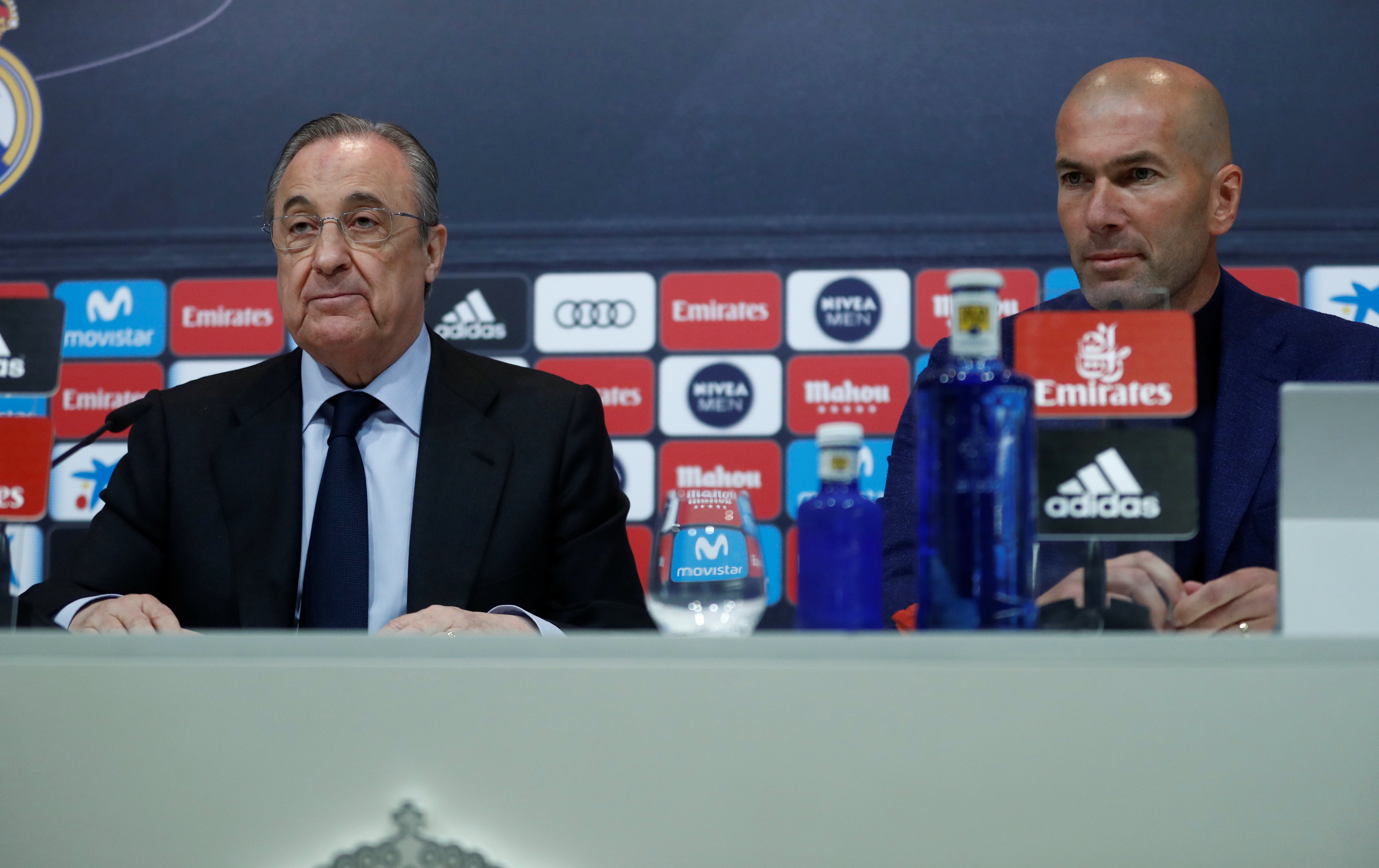 El Debate de los Jueves: ¿Os parece grave para el Real Madrid la marcha de Zinedine Zidane? El Debate de los Jueves: ¿Os parece grave para el Real Madrid la marcha de Zinedine Zidane?