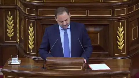 El lapsus de Ábalos al hablar de los españoles en la moción de censura El lapsus de Ábalos al hablar de los españoles en la moción de censura