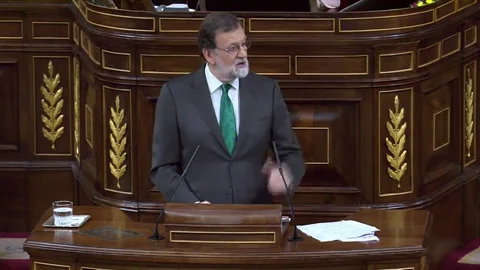 Rajoy le recuerda a Ábalos sus declaraciones sobre que el PSOE no pactaría con los independentistas ni para una moción de censura Rajoy le recuerda a Ábalos sus declaraciones sobre que el PSOE no pactaría con los independentistas ni para una moción de censura