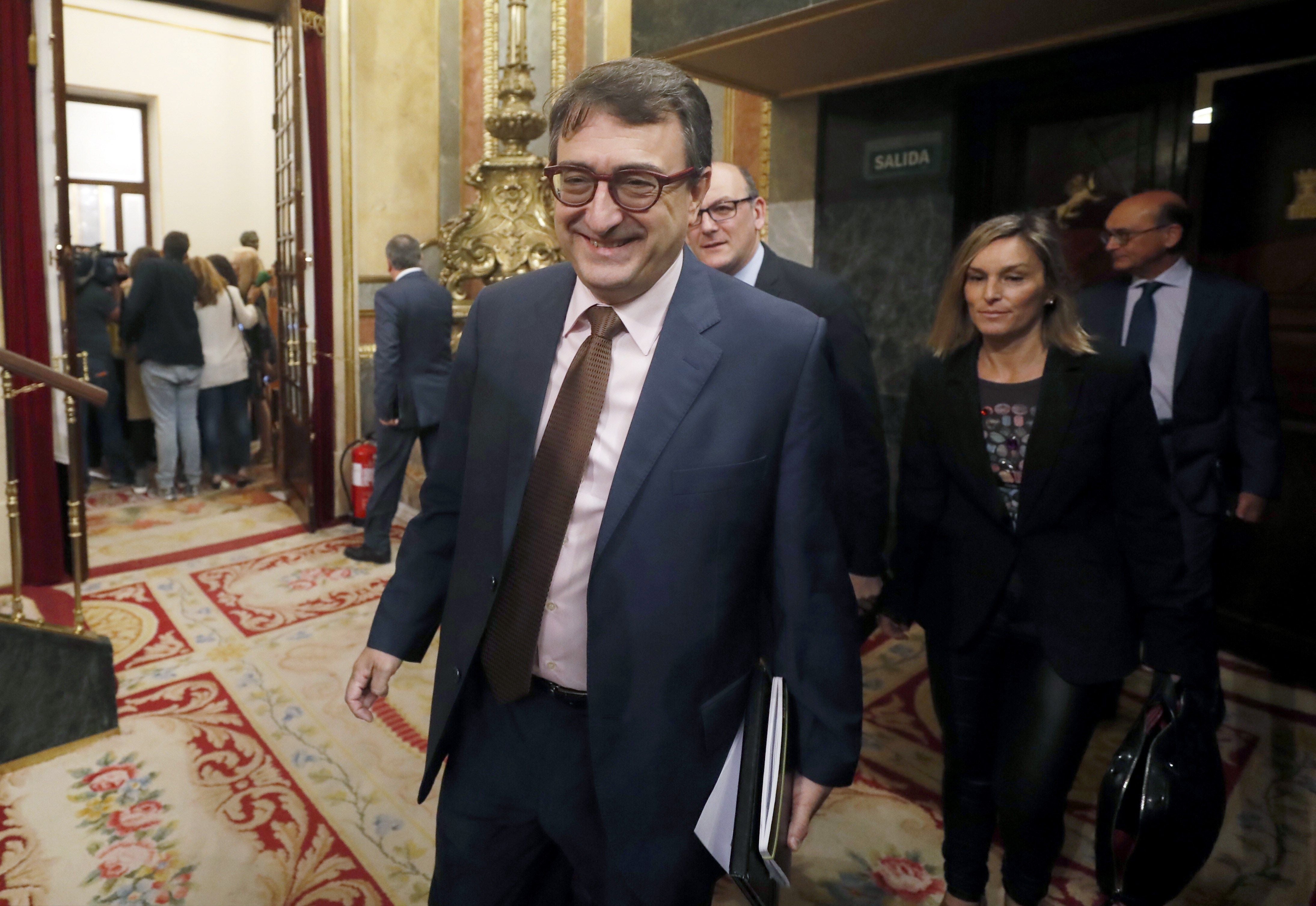 El PNV apoyará la moción de censura contra Rajoy El PNV apoyará la moción de censura contra Rajoy