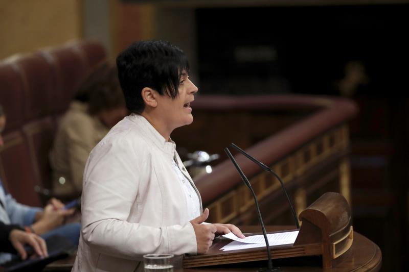 Bildu apoya la moción de censura, pero admite que Rajoy y Sánchez son "el mismo régimen" Bildu apoya la moción de censura, pero admite que Rajoy y Sánchez son "el mismo régimen"