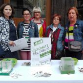 La campaña y actividades de la Asociación Española Contra el Cáncer fueron protagonistas hoy en Palencia en la Onda, con motivo del Día Mundial Sin Tabaco.