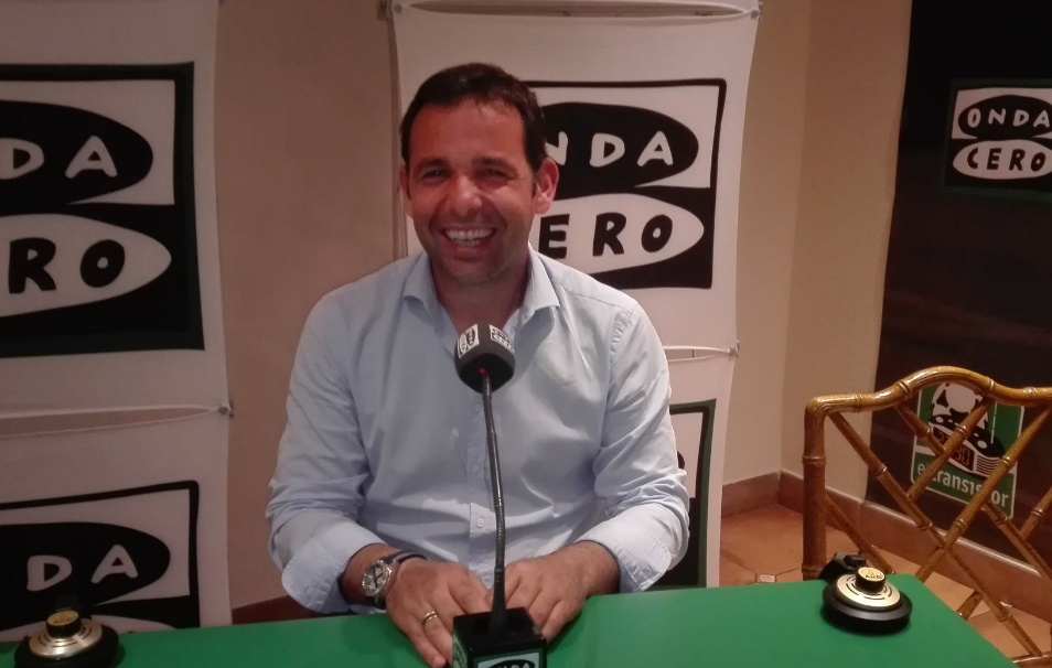 Javier Calleja: "Sería un privilegio contar con Cazorla y Bruno sería el mejor fichaje" Javier Calleja: "Sería un privilegio contar con Cazorla y Bruno sería el mejor fichaje"