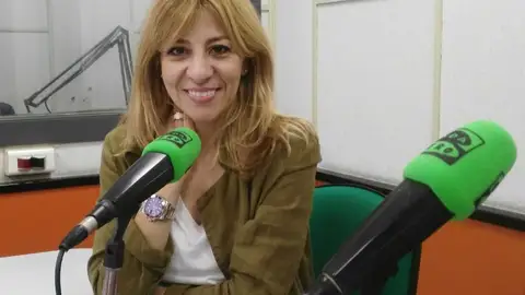 Reyes Monforte nos presenta su última novela "La memoria de la lavanda"