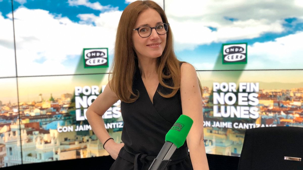 América Valenzuela: "Han encontrado la huella de dinosaurio más grande del mundo" América Valenzuela: "Han encontrado la huella de dinosaurio más grande del mundo"