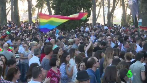 <p>D&iacute;a grande en Badajoz: la fiesta de Los Palomos sigue reivindicando los derechos LGTBI en su octava edici&oacute;n</p>