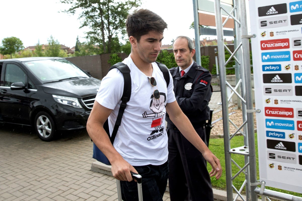 Carlos Soler: "Queremos hacer un buen europeo y si nos llevamos el premio de ir a los JJOO sería increíble" Carlos Soler: "Queremos hacer un buen europeo y si nos llevamos el premio de ir a los JJOO sería increíble"