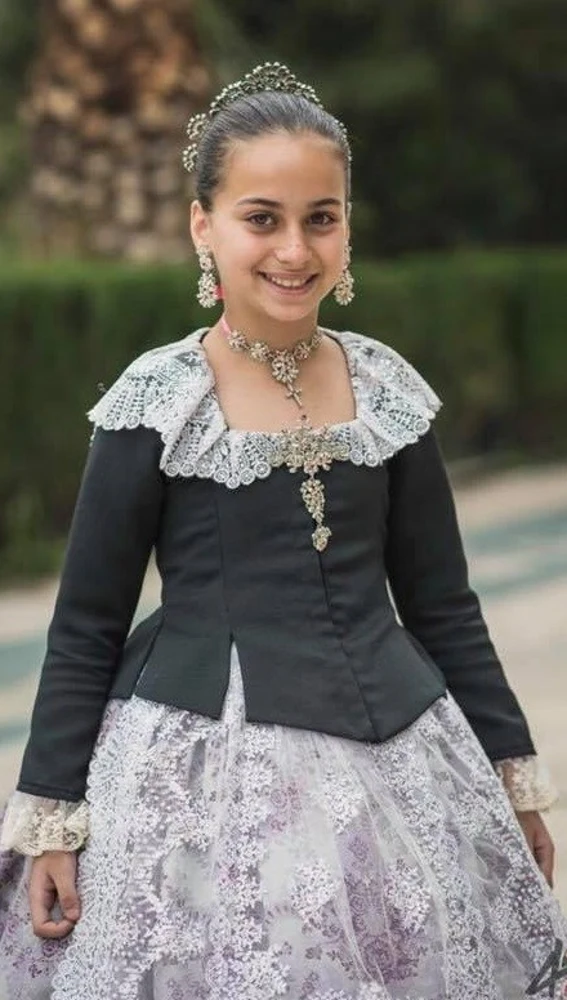 Daniela López Ruiz, Dama de Honor Infantil de las Fiestas de Elche de 2018 Daniela López Ruiz, Dama de Honor Infantil de las Fiestas de Elche de 2018