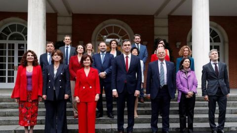 Antena 3 Noticias 1 (08-06-18) S&aacute;nchez recuerda a sus ministros el compromiso del Gobierno con la igualdad y el consenso