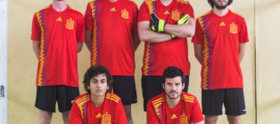 'Taburete' lanza su canción para el Mundial de Rusia 'Taburete' lanza su canción para el Mundial de Rusia