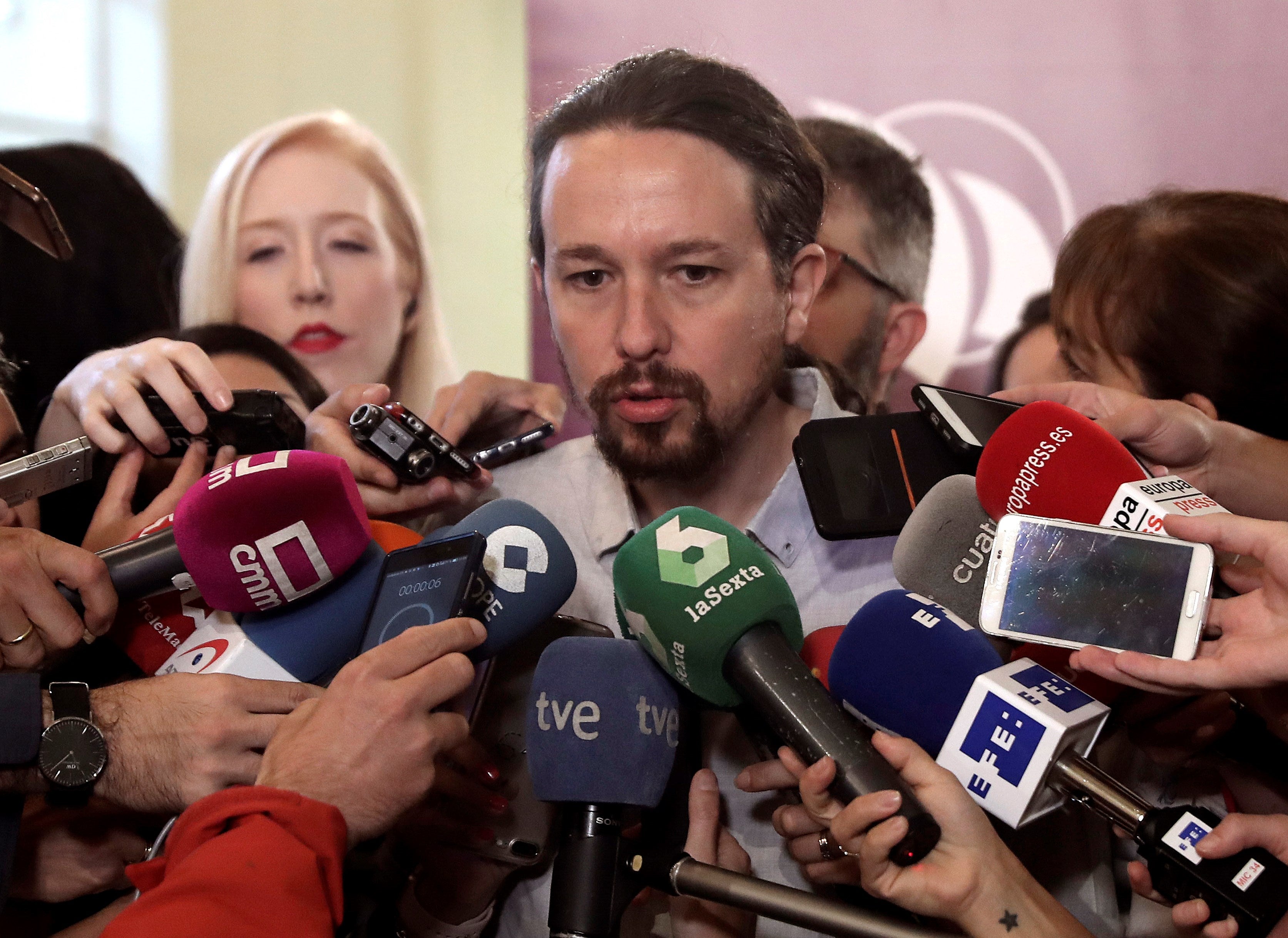 Podemos pide la dimisión de Màxim Huerta si se confirma que trató de defraudar a Hacienda Podemos pide la dimisión de Màxim Huerta si se confirma que trató de defraudar a Hacienda