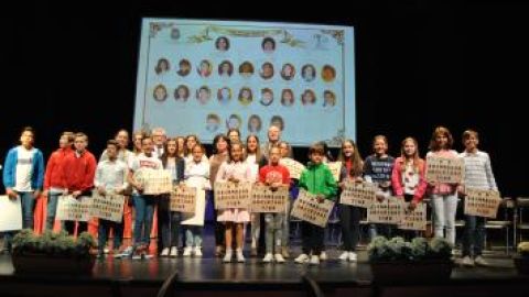 El Consejero de Educaci&oacute;n ha asistido a la despedida de los concejales que han formado parte del Pleno Escolar de Ciudad Real