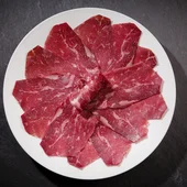 Un plato de cecina es compatible con la dieta. Un plato de cecina es compatible con la dieta.