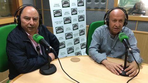 Hoy en C&aacute;diz en la Onda , entre otras cosas... hablamos de "C&aacute;diz en Danza", de las pruebas de acceso a la universidad y tertulia nost&aacute;lgica con Paco G&oacute;mez y Julio Molina Font.