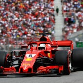 Vettel, con el Ferrari en Canadá