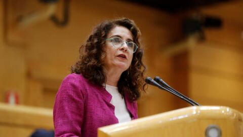 La ministra de Hacienda, Mar&iacute;a Jes&uacute;s Montero