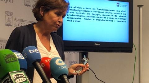 Rueda de prensa sobre la Playa de San Lorenzo (11-06-2018)