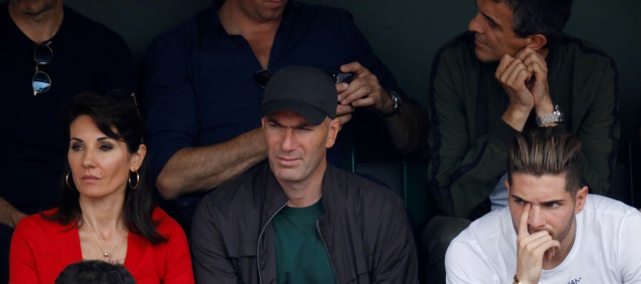 Zidane, viendo la final de Roland Garros Zidane, viendo la final de Roland Garros