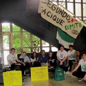 Protesta por la repetición de parte de los exámenes de la Selectividad en Extremadura