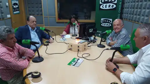 Tiempo de tertulia Se cumplen tres años de la entrada de José María González como alcalde de Cádiz. Nuestros tertulianos debaten hoy sobre su trayectoria.