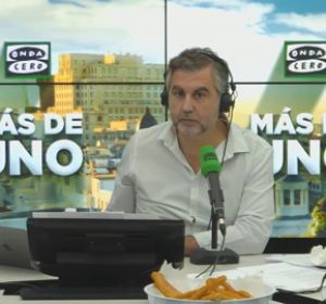 <p>Monólogo de Alsina: "Italia amenaza con prohibir el desembarco de inmigrantes si otros países mediterráneos no asumen una parte"</p> <p>Monólogo de Alsina: "Italia amenaza con prohibir el desembarco de inmigrantes si otros países mediterráneos no asumen una parte"</p>
