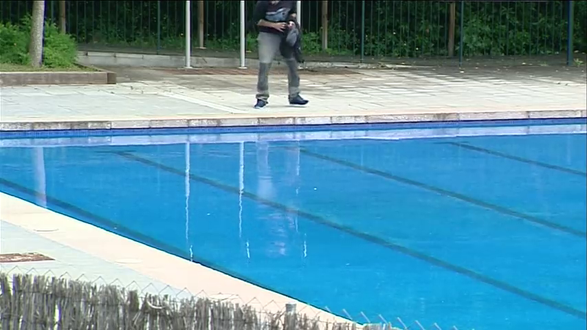 Muere una menor en una piscina de Chimeneas, Granada Muere una menor en una piscina de Chimeneas, Granada
