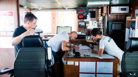 El Aquarius tomar&aacute; direcci&oacute;n Valencia despu&eacute;s de que las autoridades italianas suministren alimento