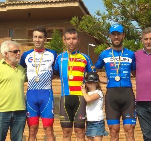 José Manuel Díaz, campeón autonómico, junto al también ilicitano José Carlos Núñez, que fue segundo. José Manuel Díaz, campeón autonómico, junto al también ilicitano José Carlos Núñez, que fue segundo.