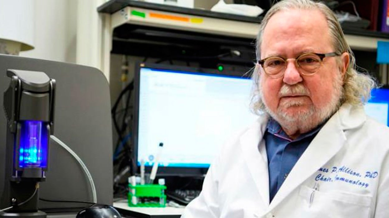 James P. Allison, inmunólogo: "Aspiramos a hacer vacunas especializadas para cada paciente" James P. Allison, inmunólogo: "Aspiramos a hacer vacunas especializadas para cada paciente"