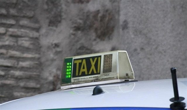 La Gremial del Taxi en Granada desmiente las denuncias por presuntas agresiones a vehículos VTC asegurando que son falsas La Gremial del Taxi en Granada desmiente las denuncias por presuntas agresiones a vehículos VTC asegurando que son falsas