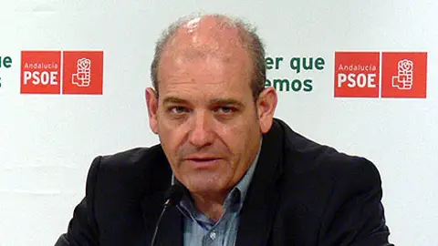 Gerardo Sánchez, alcalde de Armilla Dimite el alcalde de Armilla