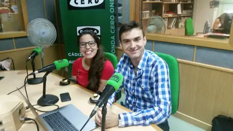 Dr. Jesús Medina Hoy en "Cádiz en la Onda", entre otras cosillas, hablamos con la periodista Nuria Sanchez Gey , con la presidenta provincial de Cruz Roja Española, Rosario García, de matemáticas con el Dr. Jesús Medina y nos vamos con el alcalde de Chiclana, José María Román, a la Feria de San Antonio.