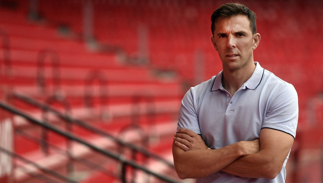 <p>El Sevilla hace oficial la cesión de Marchena al cuerpo técnico de Hierro para el Mundial </p> <p>El Sevilla hace oficial la cesión de Marchena al cuerpo técnico de Hierro para el Mundial </p>
