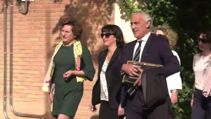 <p>Juana Rivas, a su llegada al Juzgado: "Soy inocente y se va a demostrar muy pronto"</p> <p>Juana Rivas, a su llegada al Juzgado: "Soy inocente y se va a demostrar muy pronto"</p>