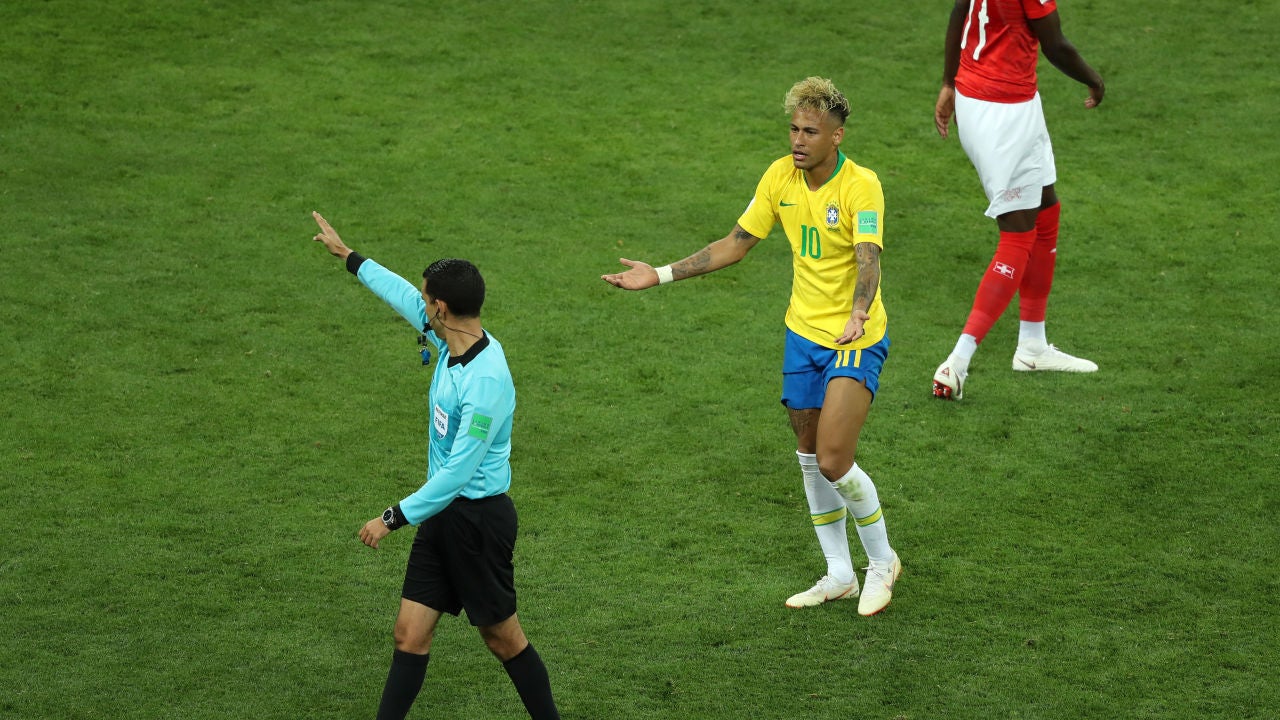La FIFA da la espalda a Brasil y rechaza su reclamación por el
