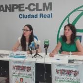 María Castro y Mónica Sanchez de la Nieta durante la rueda de prensa