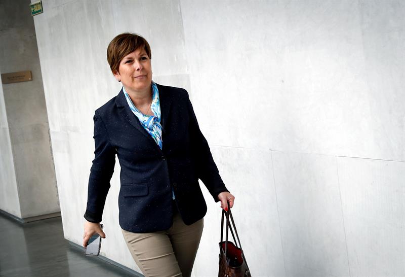 Barkos, tras la libertad de 'La Manada': "La Justicia debe pegar un serio 'sprint' para llegar al punto de la sociedad" Barkos, tras la libertad de 'La Manada': "La Justicia debe pegar un serio 'sprint' para llegar al punto de la sociedad"