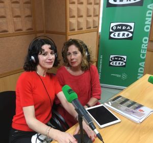 La presidenta de la Asociación de Mujeres Juezas de España y magistrada del TSJC Gloria Poyatos y Carmen Simón Magistrada encargada del Registro Civil único de Las Palmas La presidenta de la Asociación de Mujeres Juezas de España y magistrada del TSJC Gloria Poyatos y Carmen Simón Magistrada encargada del Registro Civil único de Las Palmas