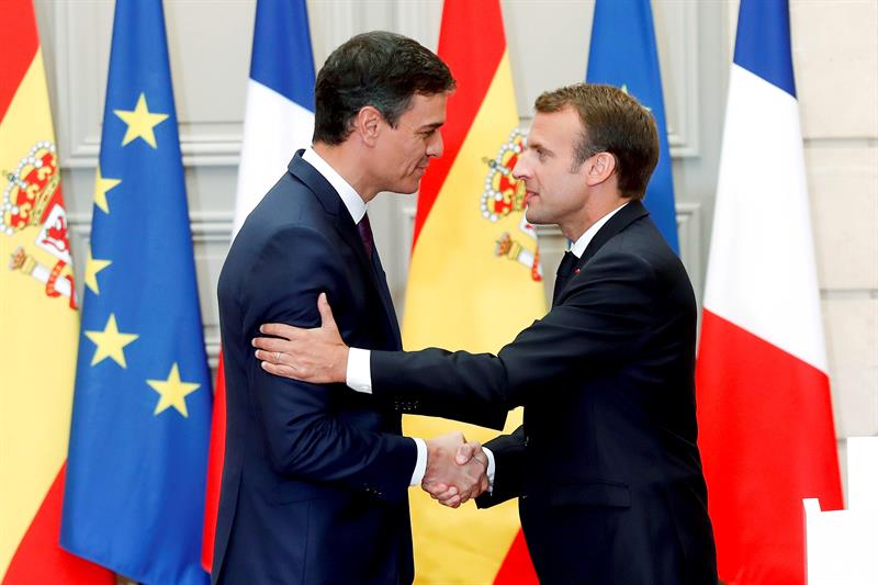 Sánchez acude a Bruselas alineado con Macron y Merkel ante el problema de la inmigración Sánchez acude a Bruselas alineado con Macron y Merkel ante el problema de la inmigración