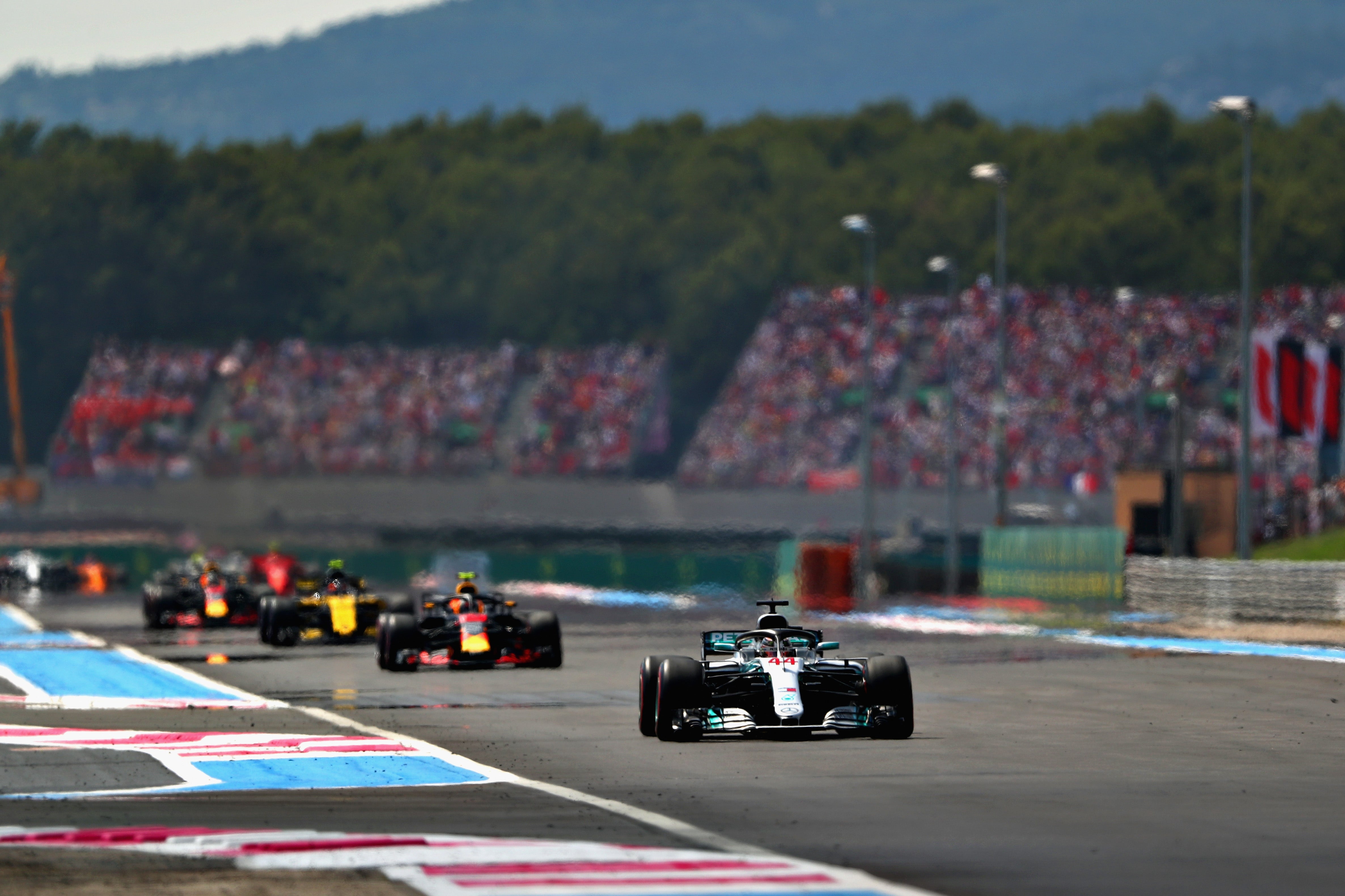 Hamilton gana el GP de Francia y recupera el liderato con Sainz 8º y Alonso 16º Hamilton gana el GP de Francia y recupera el liderato con Sainz 8º y Alonso 16º