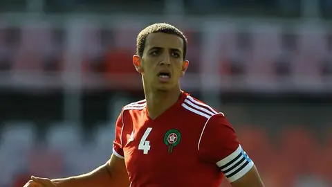 Zou Feddal, jugador de la Selección de Marruecos. Zou Feddal, jugador de la Selección de Marruecos.