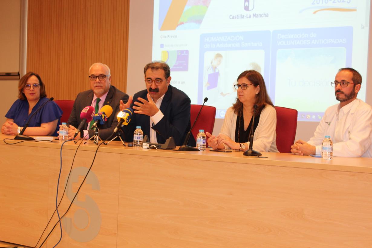 La Junta pone en marcha la cita "on-line" para la consulta con un especialista La Junta pone en marcha la cita "on-line" para la consulta con un especialista