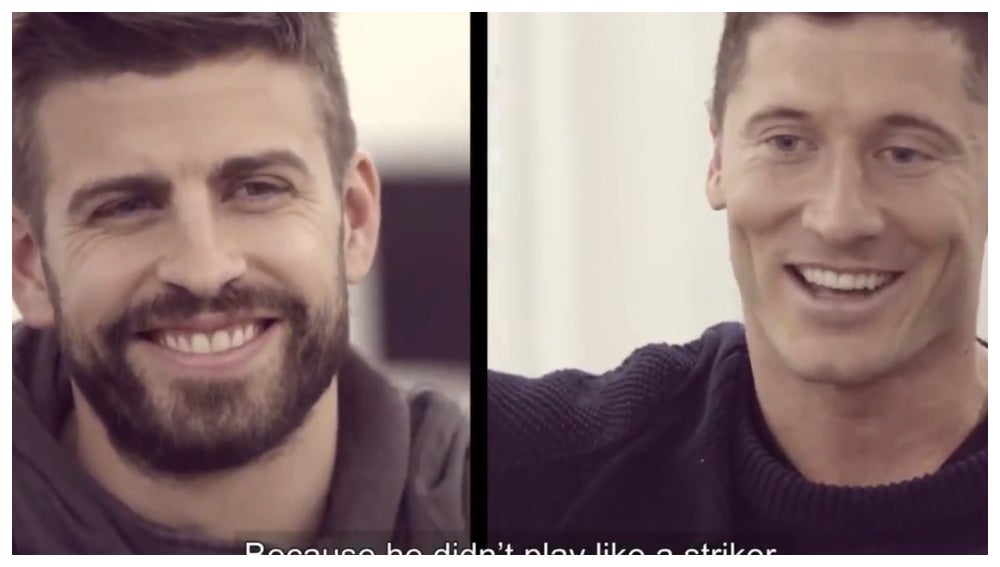 Lewandowski le desvela a Piqué qué entrenador ha marcado su carrera: "Cambió mi forma de ver el fútbol" Lewandowski le desvela a Piqué qué entrenador ha marcado su carrera: "Cambió mi forma de ver el fútbol"