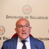 El presidente de la Diputación de Valladolid, Jesús Julio Carnero, hace balance de las actuaciones realizadas durante estos tres años de mandato 