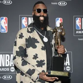 James Harden, MVP de la temporada 17/18 en la NBA James Harden, MVP de la temporada 17/18 en la NBA