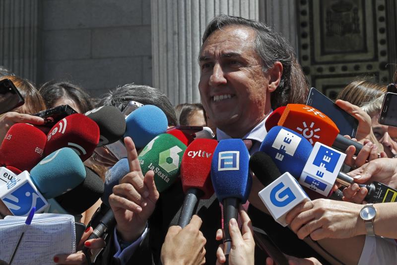 García-Hernández pide que puedan votar los militantes del PP al corriente de pago García-Hernández pide que puedan votar los militantes del PP al corriente de pago