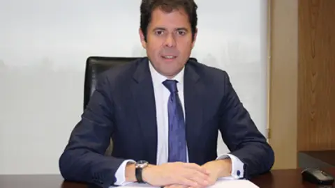 GERARDO CUERVA PTE. CÁMARA DE COMERCIO