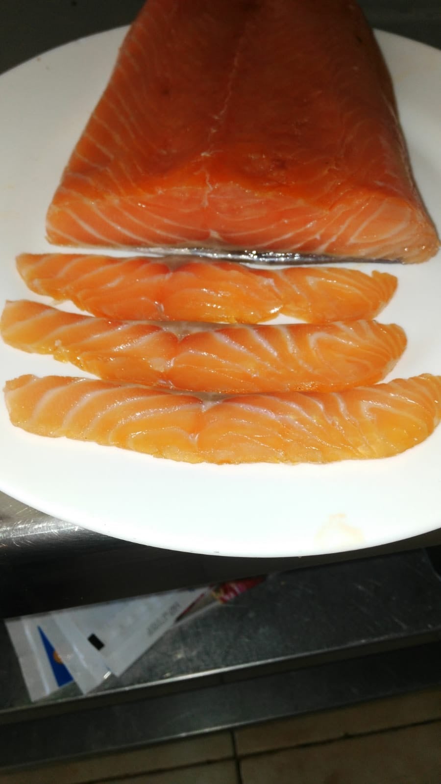 Salmón Marinado del Chef Pepe García Salmón Marinado del Chef Pepe García