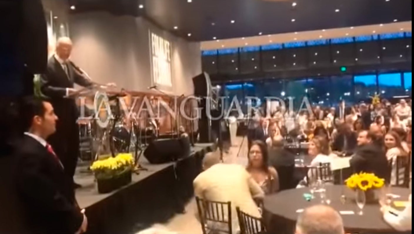 Torra abandona un acto en Washington molesto por el discurso de Morenés Torra abandona un acto en Washington molesto por el discurso de Morenés