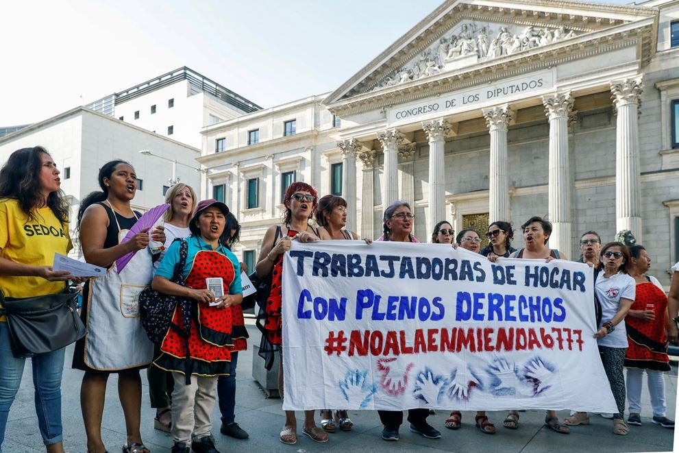 Rafaela Pimentel: "Los derechos de las mujeres que trabajan en el hogar deben estar sobre la mesa y no detrás de sus espaldas" Rafaela Pimentel: "Los derechos de las mujeres que trabajan en el hogar deben estar sobre la mesa y no detrás de sus espaldas"